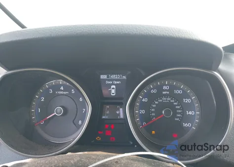 2013 Hyundai Elantra Gt from USA, damaged, VIN KMHD35LE1DU049487